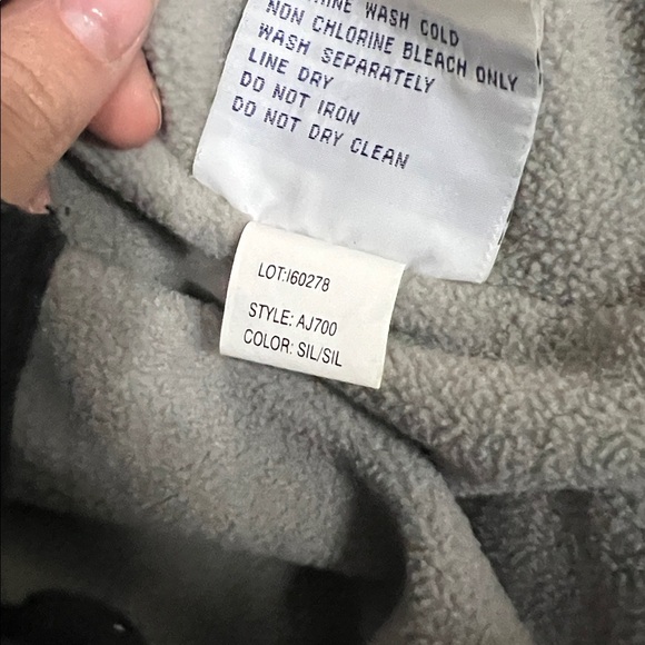 MLB Majestic Boston Red Socks "fleece" lined Jacket with Red and Gray - Picture 10 of 10